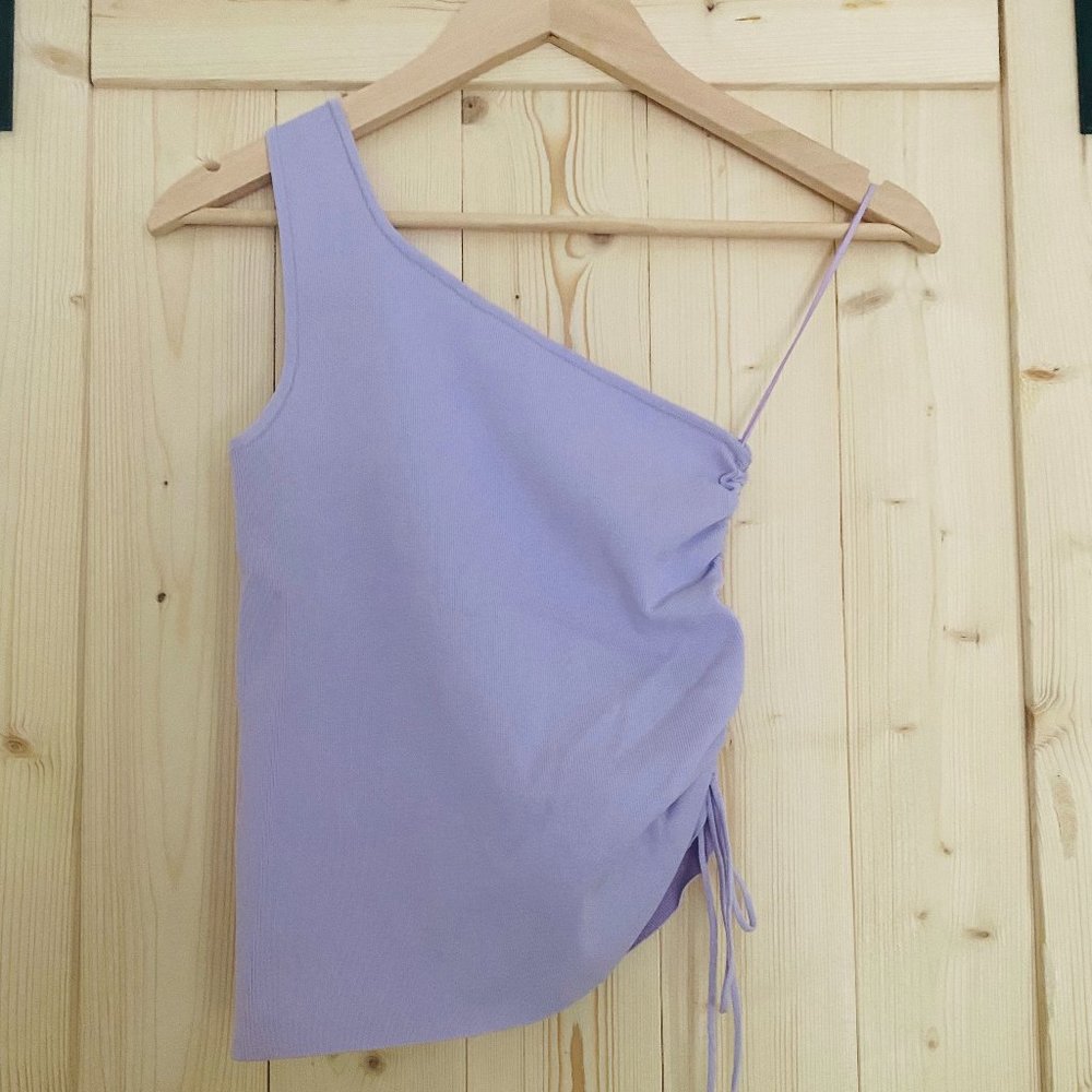 Mango: Lilac One Shoulder Top